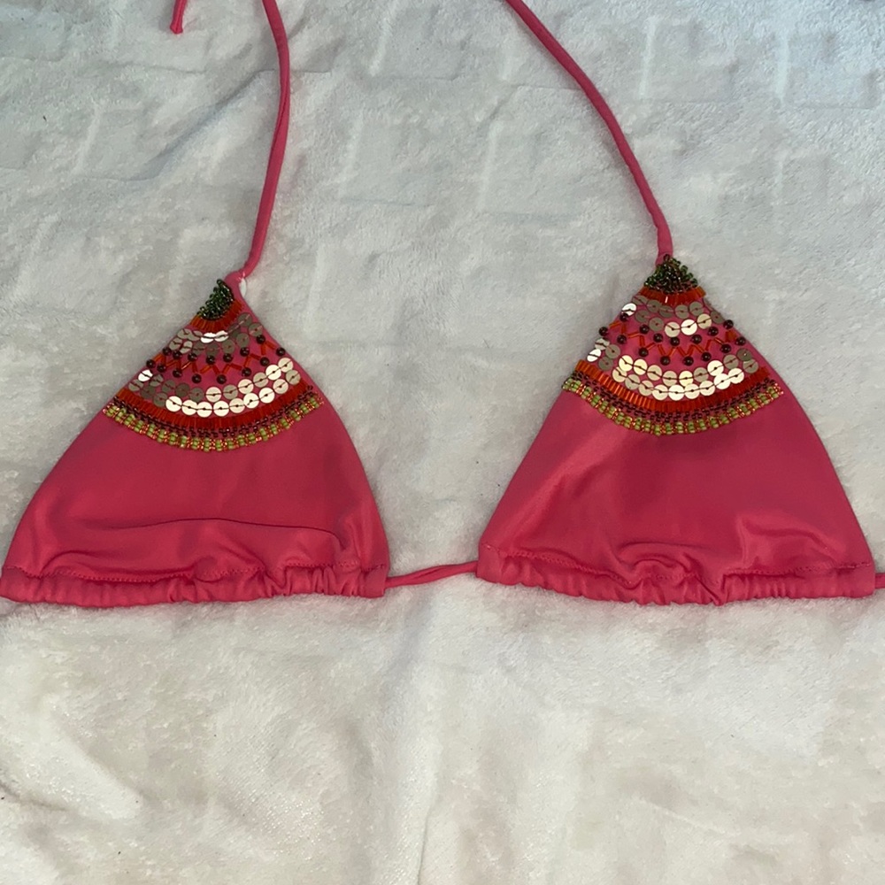 Victoria’s Secret bikini top